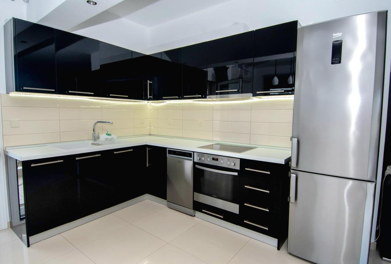 Mistral Luxury Living Apart otel Néa Péramos Dış mekan fotoğraf