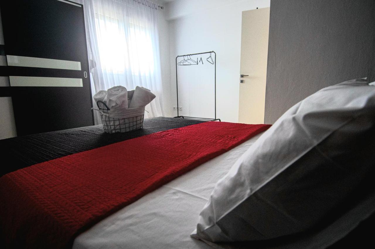 Mistral Luxury Living Apart otel Néa Péramos Dış mekan fotoğraf